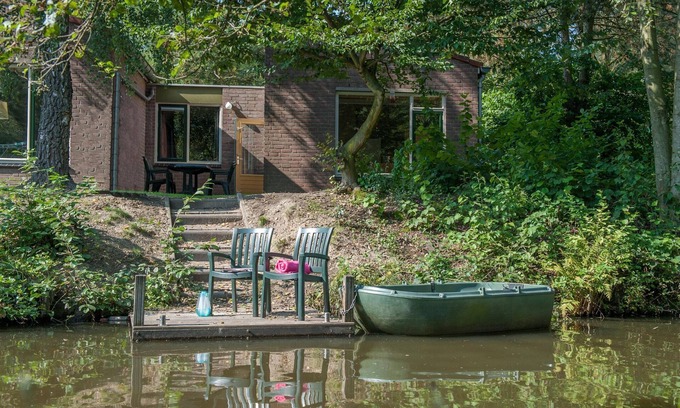 Municipality of Weert House | Bungalow in Weert with Private Jetty