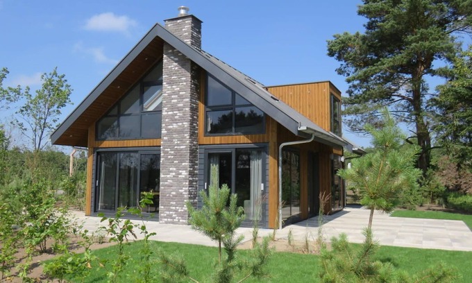 Otterlo House | Bungalow with multiple floors, 4 bedrooms and 2 bathrooms
