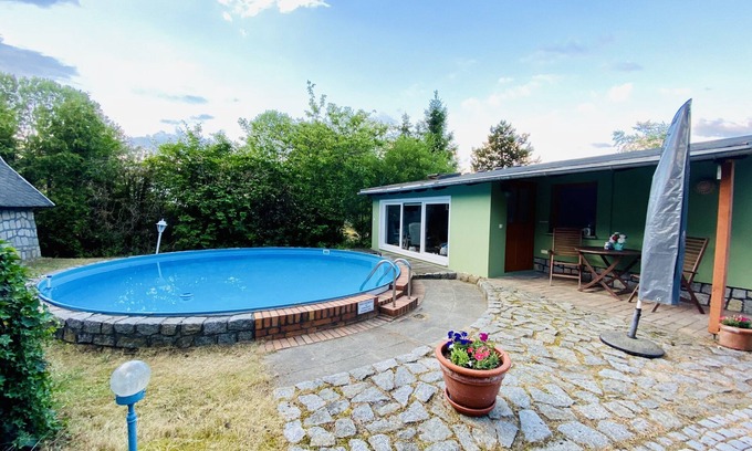 Muritz House | Bungalow with pool in Malchow