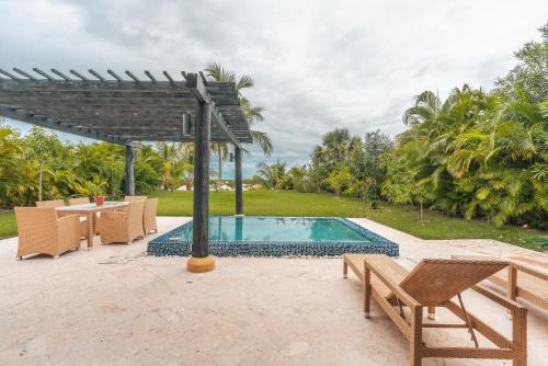 Punta Cana House | Bungalow with tropical style at cap cana A8C