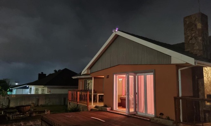 Humewood House | BUNITRIX AT DRIFTSANDS