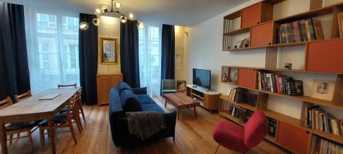 Hotel de Ville - Quinconces Apartment | Burdigala Homes - L'Appart Place du Palais