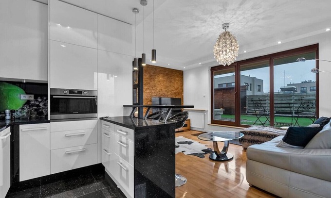 Bielany Apartment | Business Apartments - 52m2 Terrace, Parking, Metro by Rentujemy