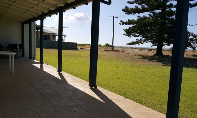 Geographe House | Busselton BEACH FRONT House