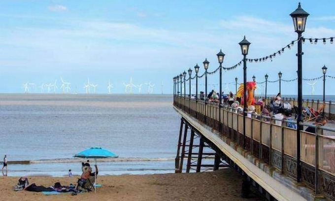 Skegness Cabin | Butlin's Resort, Sleeps 6 w Parking & Pet-Friendly