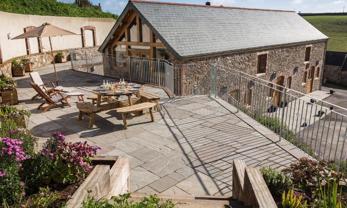 Bugford House | Butterwell Barn