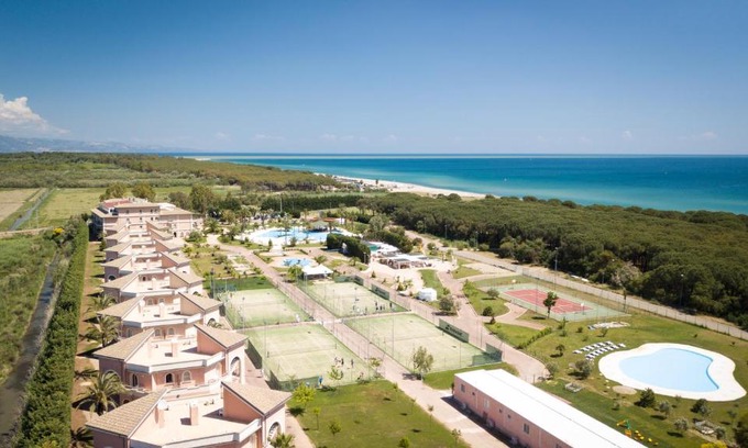 Fabrizio Hotel | BV Airone Resort