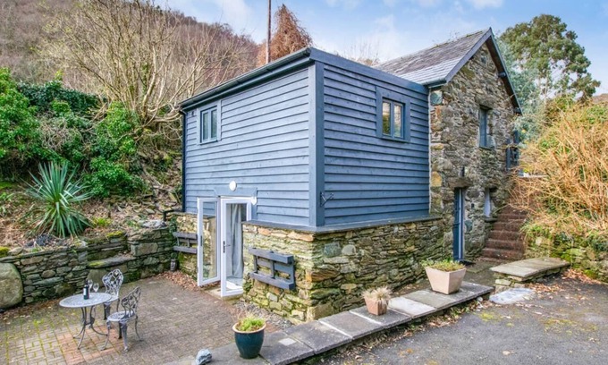 Caerdeon House | Bwthyn Caerdeon in the beautiful Barmouth
