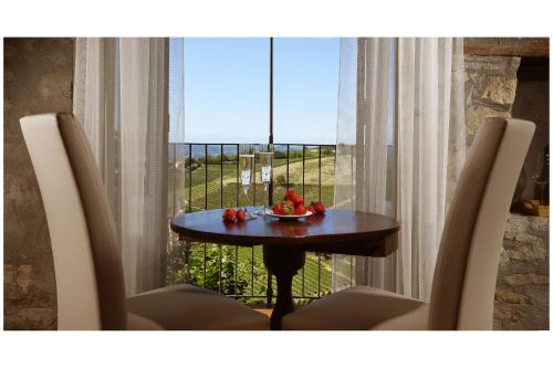 Serralunga d'Alba House | Cà 'd Calin Casa nel Borgo