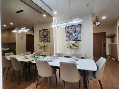 Tu Liem Apartment | Căn Hộ 2 Phòng Ngủ Tại The Matrix One