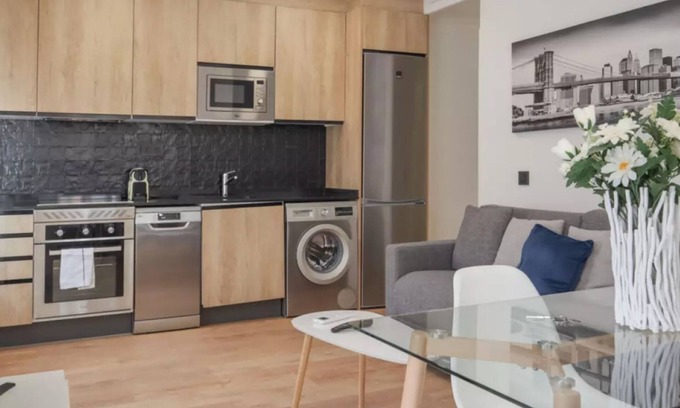 Puerta del Angel Apartment | C Madrid R o 3 C in Madrid