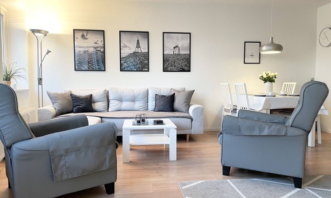Sahlenburg Apartment | C2.2 - Großzügige Hübsche Ferienwohnung mit Balkon und Meerblick