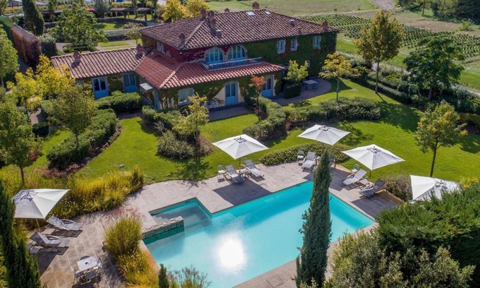 Arezzo Other | Ca de Frati Residence - Pink Apartment