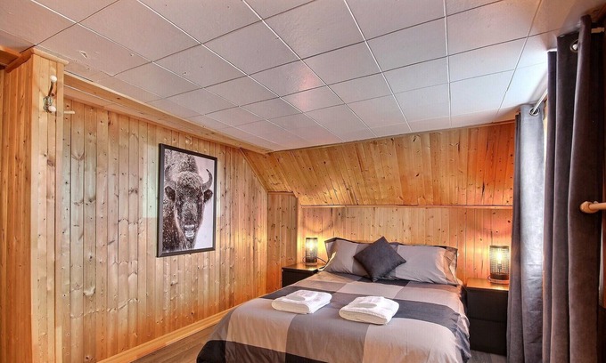 Petite-Riviere-Saint-Francois House | Le Chic-Rustique - SPA, Plaisir, Relaxation 🔥🍷⛷