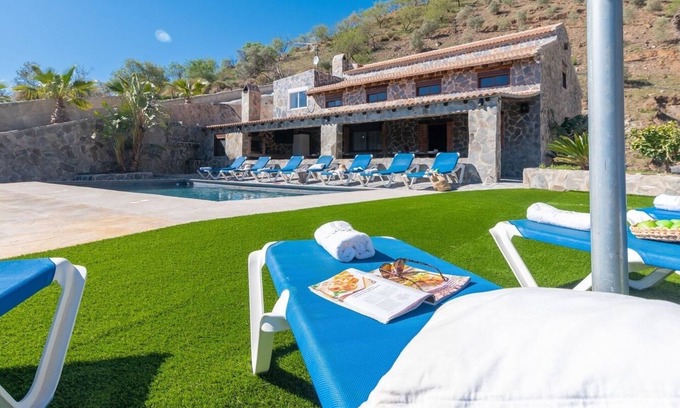 El Borge Villa | Cabaña de Piedra El Borge by Ruralidays