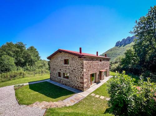 Lierganes Ski Chalet | Cabaña Quieva 05