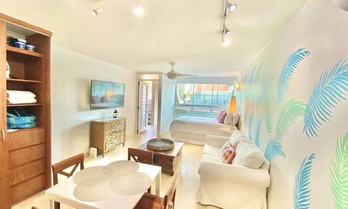 Condado Apartment | Cabana Studio Apartment BEACHFRONT CONDO POOL