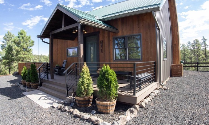 Show Low Cabin | Cabin Retreat in the White Mountains of Arizona