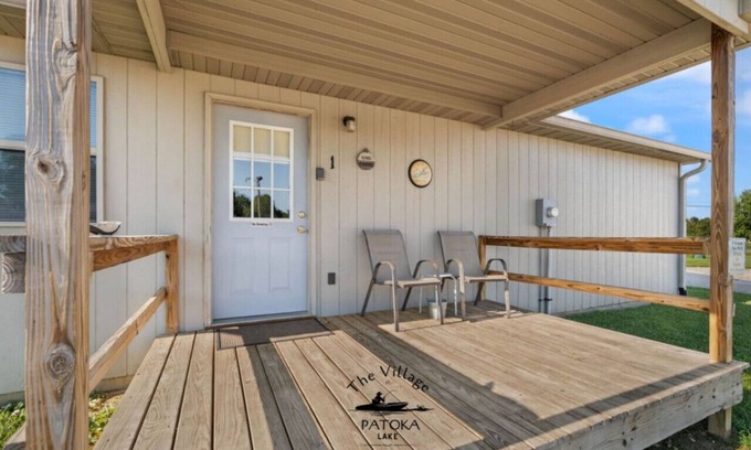 Eckerty House | Cabin1 The Village @ Patoka Lake