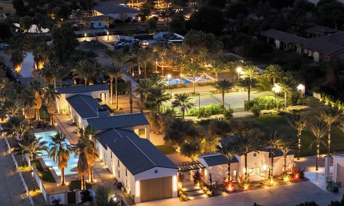 Indio House | Cache Estate Tennis Court Pickleball