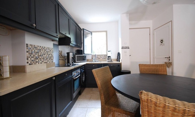 Saint-Laurent-de-la-Cabrerisse House | CALMET3 VILLA WITH ENCLOSED SPA