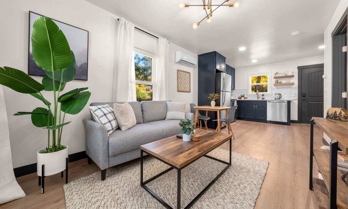Placerville House | California Dreamin' Tiny Home