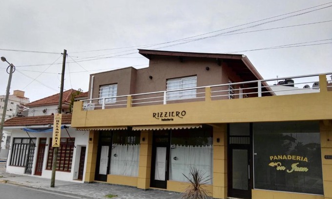 Santa Teresita Apartment | Calle 3 1526