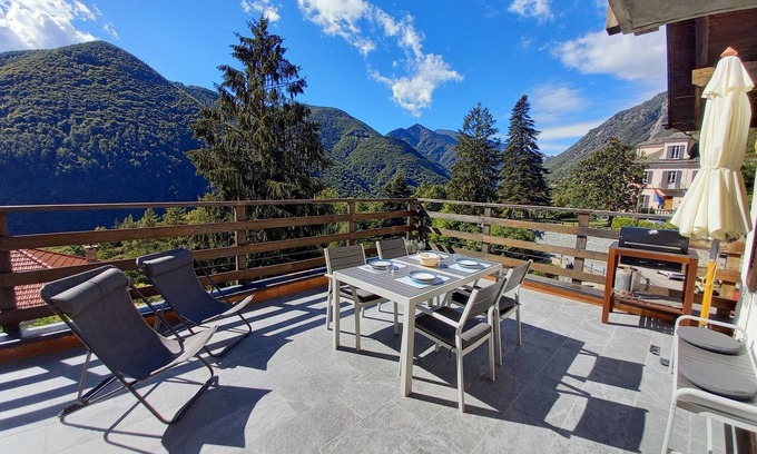 Isorno House | Calluna House, terrace in the sun of Onsernone