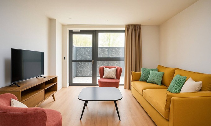 Tottenham Hale Apartment | Calm and Cozy Corner