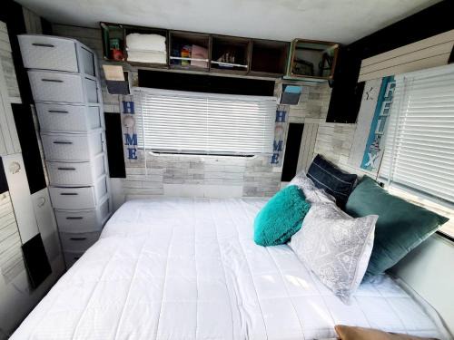 Dover Apartment | Camper Apt DE Sleeps 3