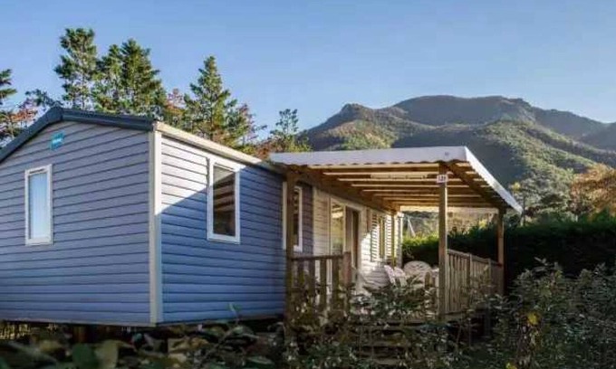 Arles-sur-Tech House | Camping 3 étoiles - Piscine - eebhah