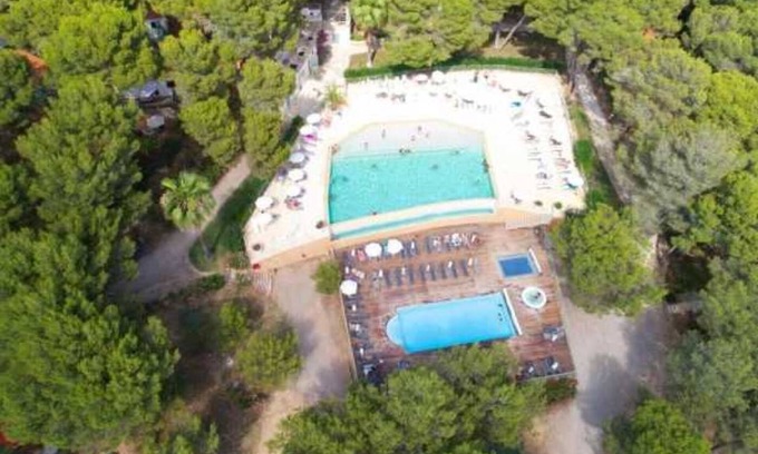 Castelnau-de-Guers House | Camping 4 étoiles - Piscine - eecheh