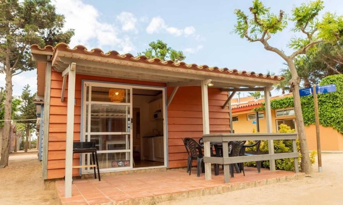 Malgrat de Mar House | Camping 4 étoiles - Piscine - efaheh