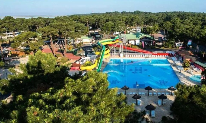 Les Mathes House | Camping Bonne Anse Plage - Funpass not provided - by Ocean Mobilhomes * - Mobile home BA645 37 m² 3 bedrooms 6 people