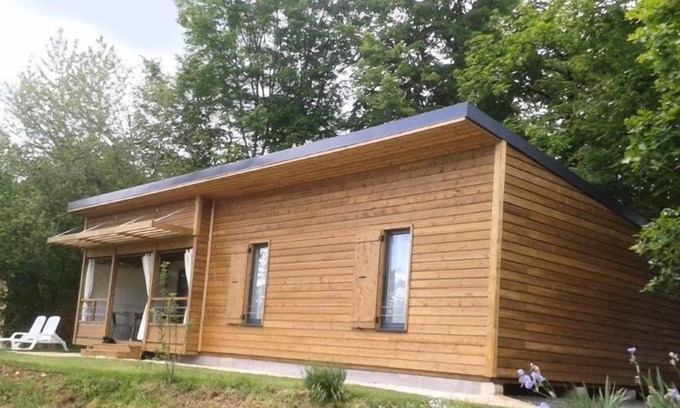 Figeac House | Camping Domaine du Surgié **** - Air Conditioned VIP Chalet 4 rooms 6 persons