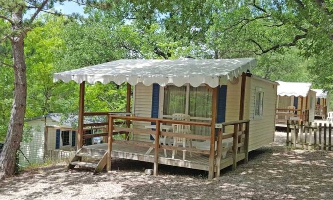 Moustiers-Sainte-Marie House | Camping 3 étoiles - ccbaeid