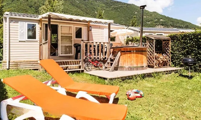 Le Bourg-d'Oisans House | Campsite Le Château de Rochetaillé * - Mobil home Comfort Nordic Bath - 3 bedrooms 6 people