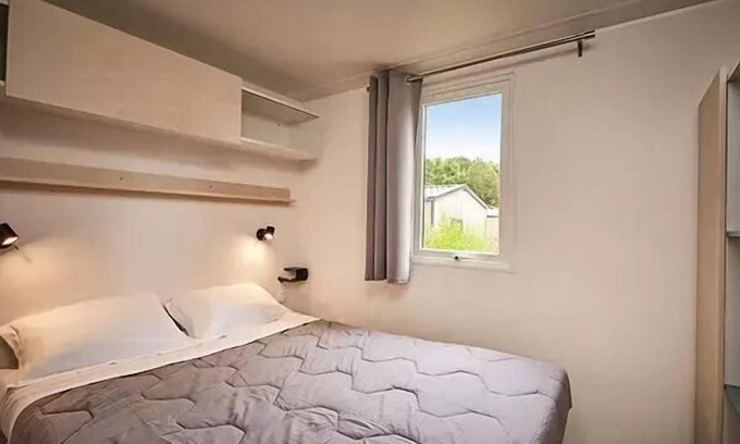Torreilles-Plage House | Campsite Les Dunes* - Mobile home Comfort 4 rooms 6 people air-conditioned