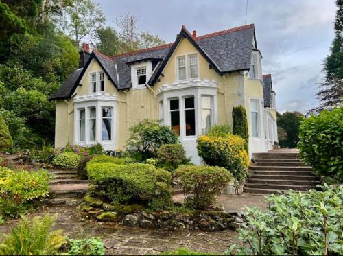 Onich House | Camus House, Lochside Guest House