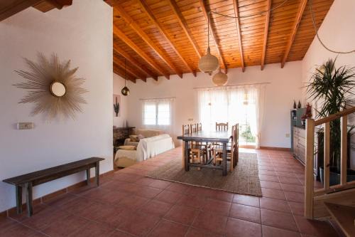 Pilar de la Mola House | Can Juan Pedro