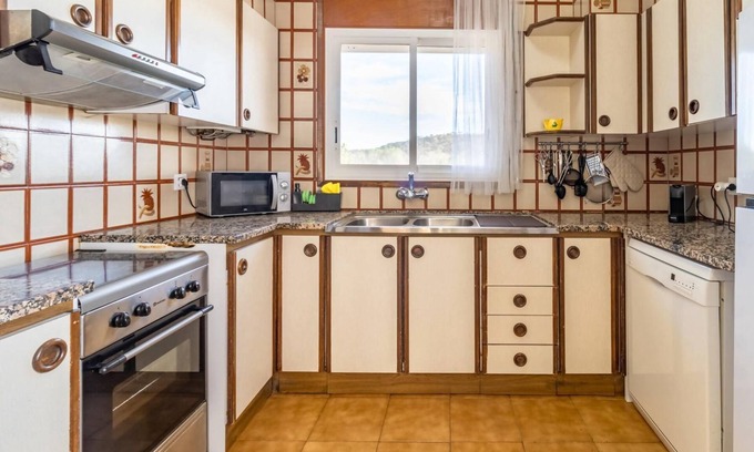 Brunyola House | Can Pons De Dalt - House in the country with pool