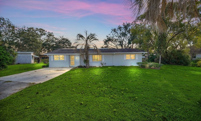 Summerfield House | Canal Front House. Bring your boat and pull right up to the dock