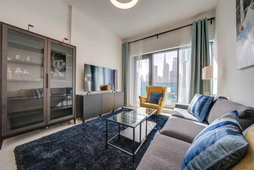 Business Bay Apartment | Canal View l Stylish & Spacious