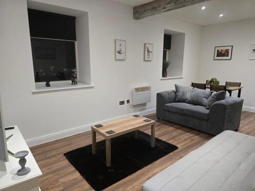 Burnley Apartment | Canalside Period Conversion
