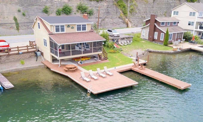 Holcomb House | Canandaigua Lakefront | Dock | Near Boat Launch