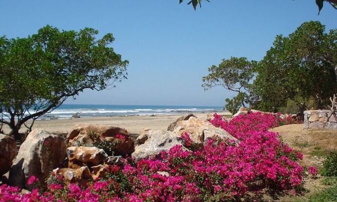 Troncones Villa | Cangrejo y Toro Luxury Oceanfront Villa n Privacy on Seven Acres