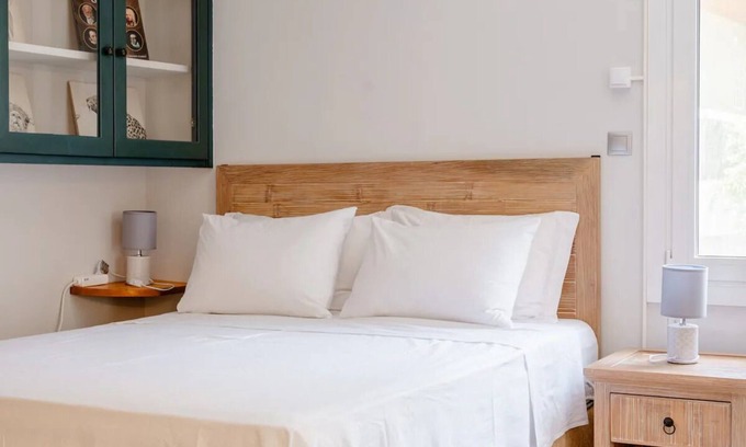 Anafiotika House | Canto-Home Alongside The Acropolis