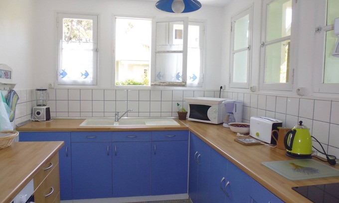 Cap-Ferret House | Cap Ferret house near the oyster village