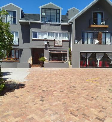 Milnerton House | Cape Town Milnerton Lagoon Villa