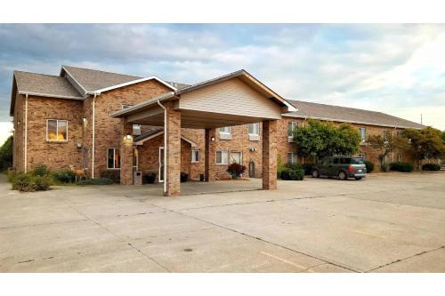 Purdum Hotel | Capital O Roadside Inn Thedford NE 2